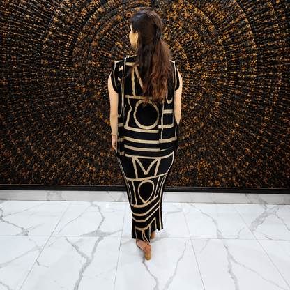 Black & Beige Geometric Pattern Magic Dress With Scarf
