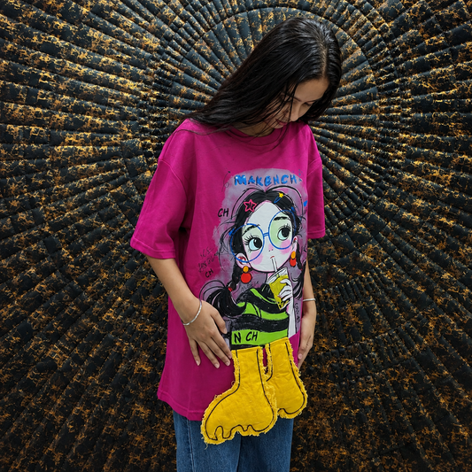 Women’s Oversized Graphic Print T-Shirt – Magenta