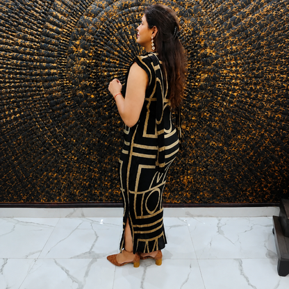 Black & Beige Geometric Pattern Magic Dress With Scarf