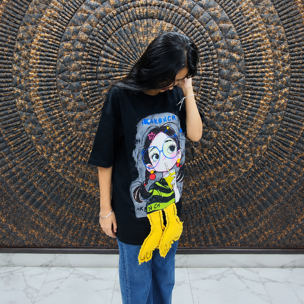 Pop Muse Black Oversized Graphic T-Shirt